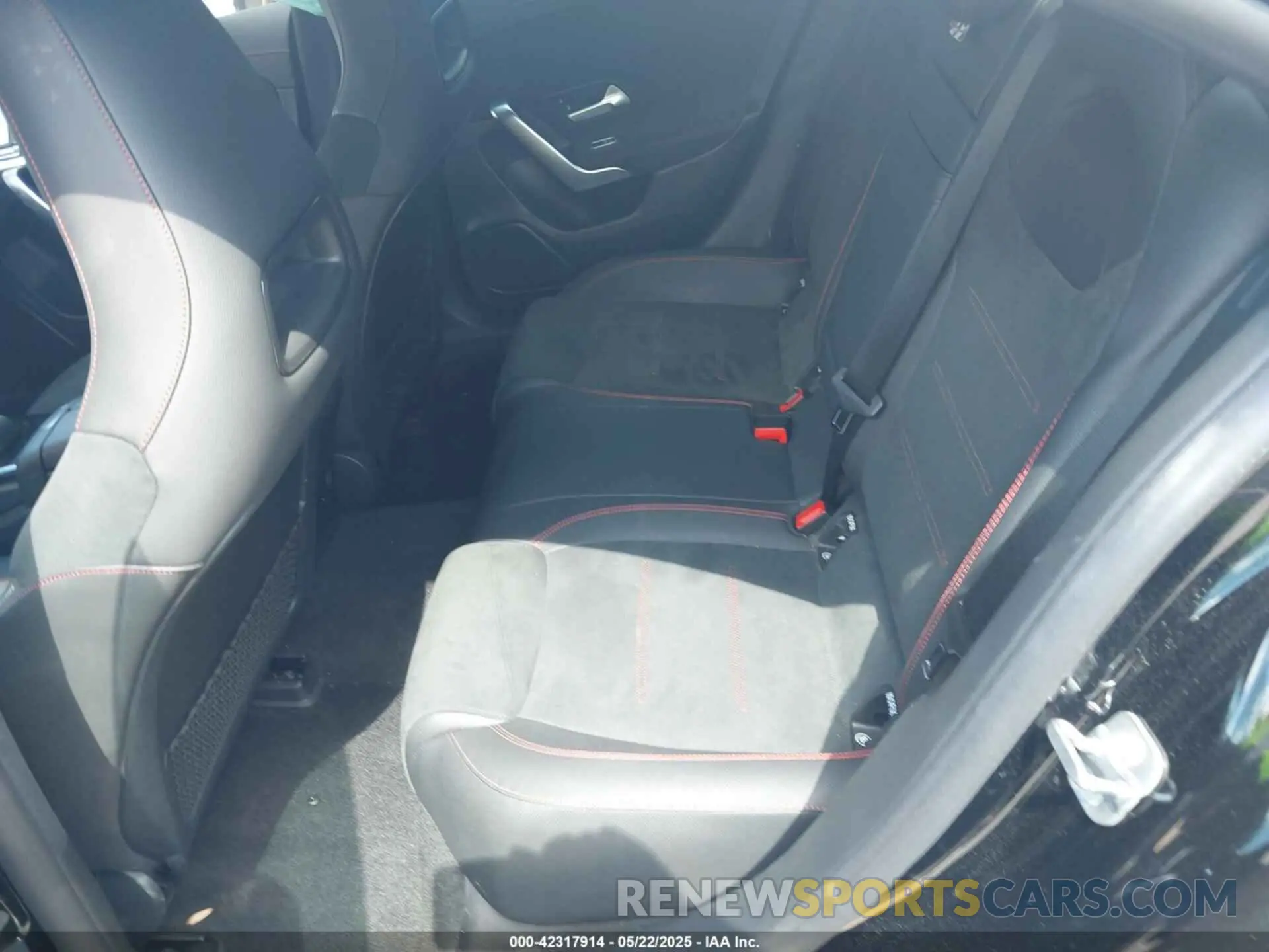 8 fotografías del automóvil dañado W1K5J4GB5PN377699 MERCEDES-BENZ CLA 250 COUPE 2023