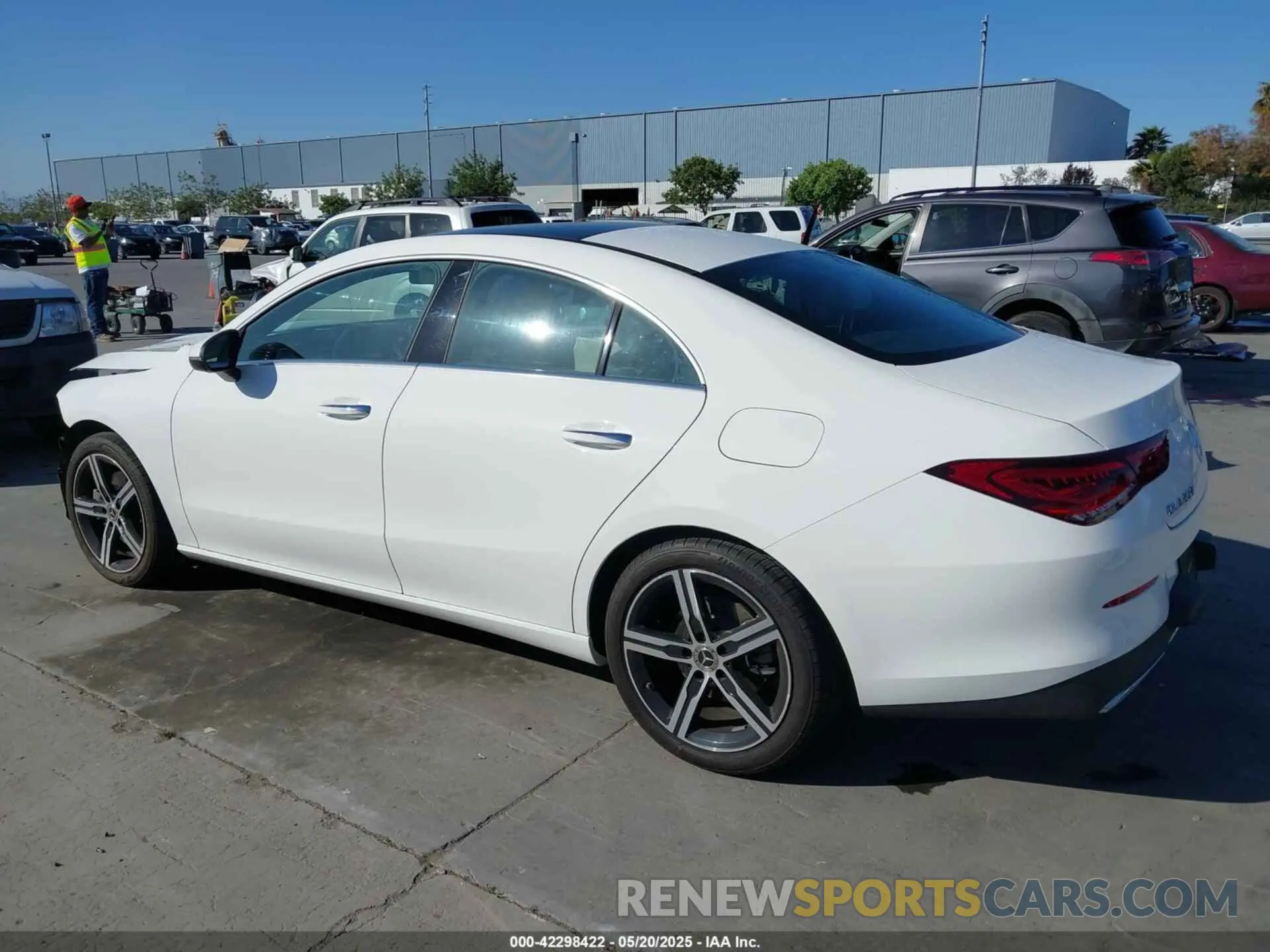 3 fotografías del automóvil dañado W1K5J4GB6PN412041 MERCEDES-BENZ CLA 250 COUPE 2023