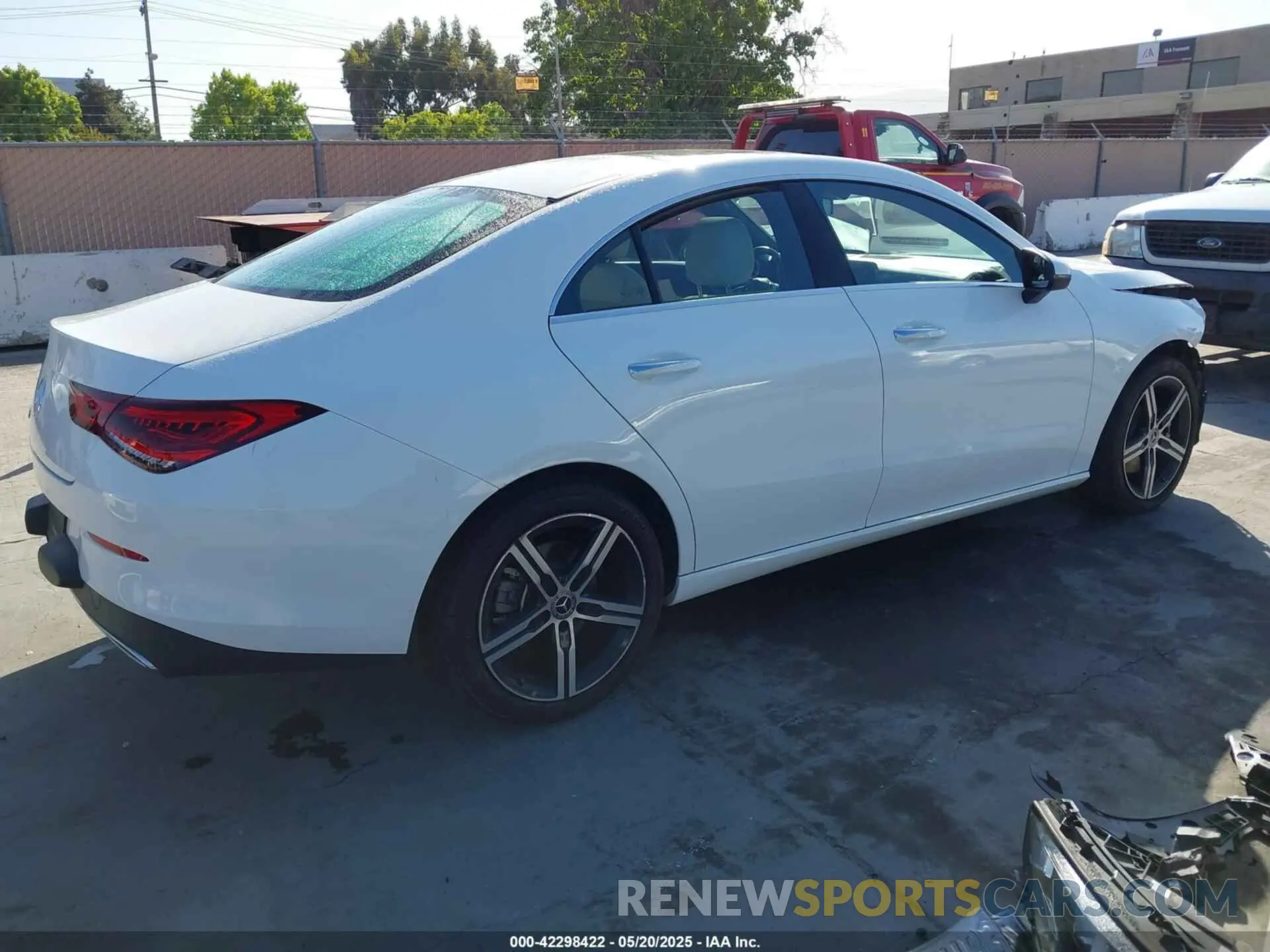 4 fotografías del automóvil dañado W1K5J4GB6PN412041 MERCEDES-BENZ CLA 250 COUPE 2023