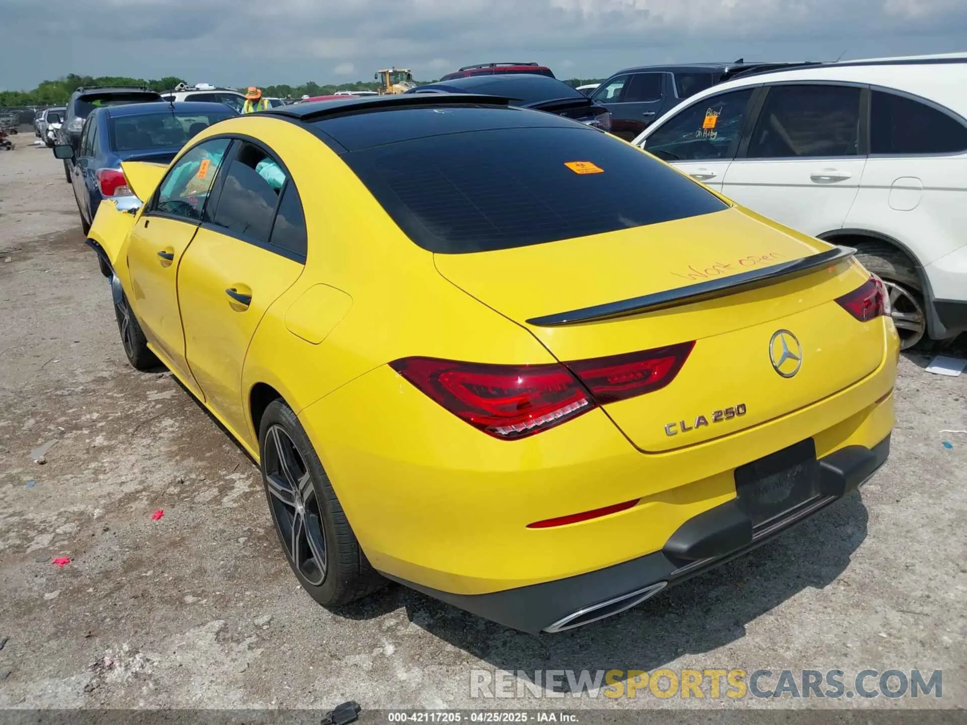 3 fotografías del automóvil dañado W1K5J4GB7PN353517 MERCEDES-BENZ CLA 250 COUPE 2023