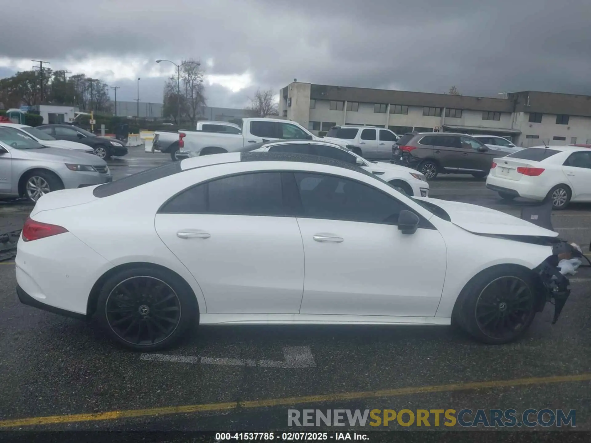 14 fotografías del automóvil dañado W1K5J4GBXPN332290 MERCEDES-BENZ CLA 250 COUPE 2023
