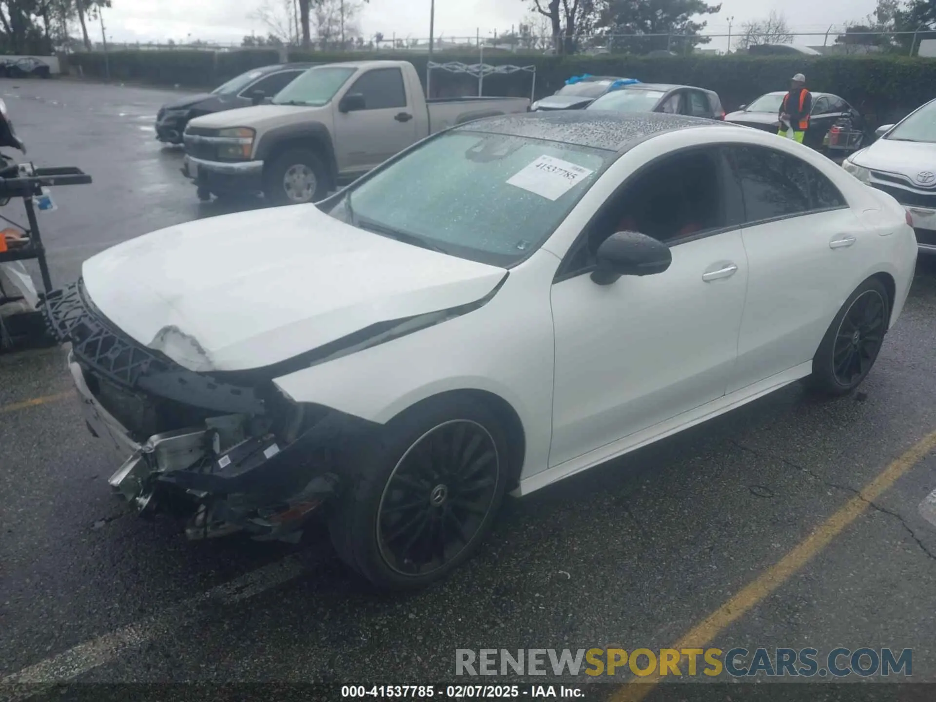 2 fotografías del automóvil dañado W1K5J4GBXPN332290 MERCEDES-BENZ CLA 250 COUPE 2023