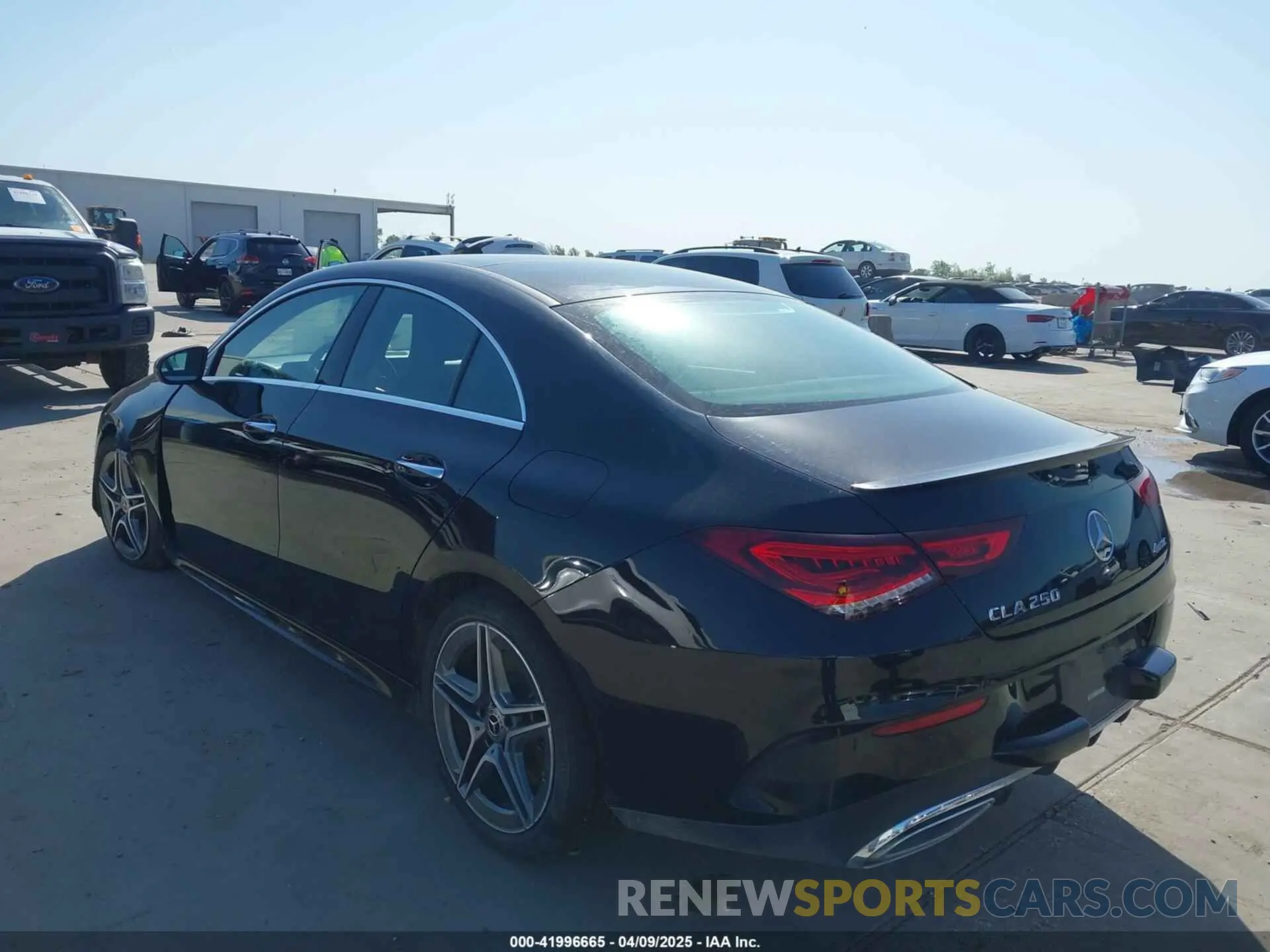 3 fotografías del automóvil dañado W1K5J4HB2PN389257 MERCEDES-BENZ CLA 250 COUPE 2023