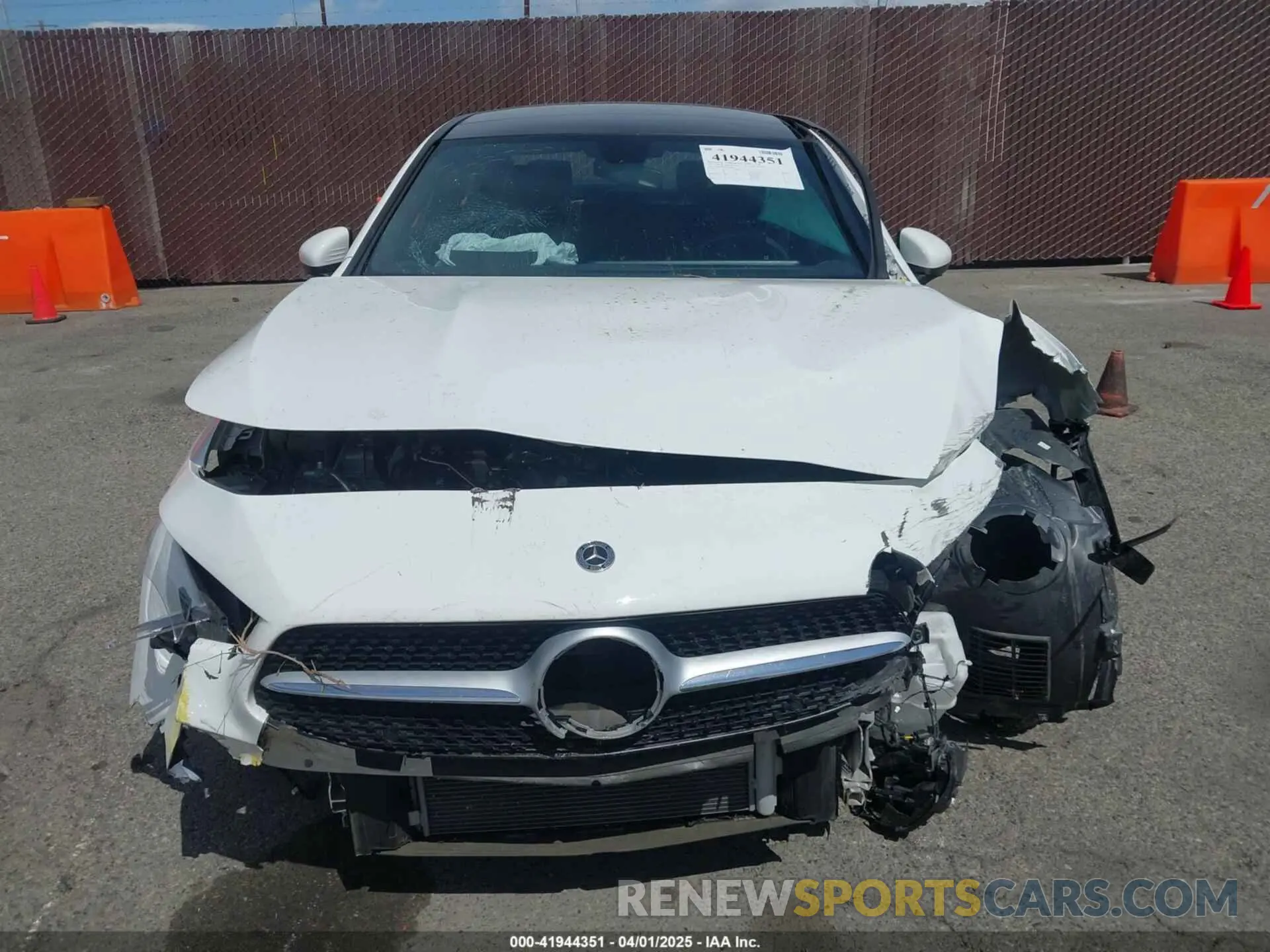 12 fotografías del automóvil dañado W1K5J4HB5PN360092 MERCEDES-BENZ CLA 250 COUPE 2023