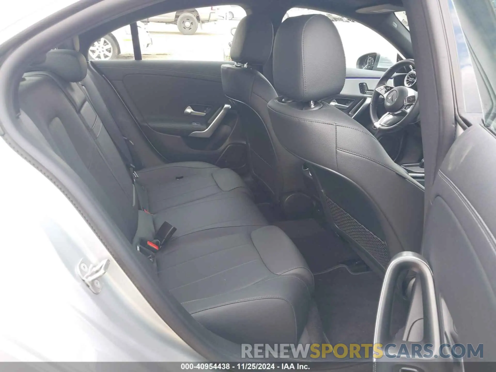 8 fotografías del automóvil dañado W1K5J4GB1SN511293 MERCEDES-BENZ CLA 250 COUPE 2025