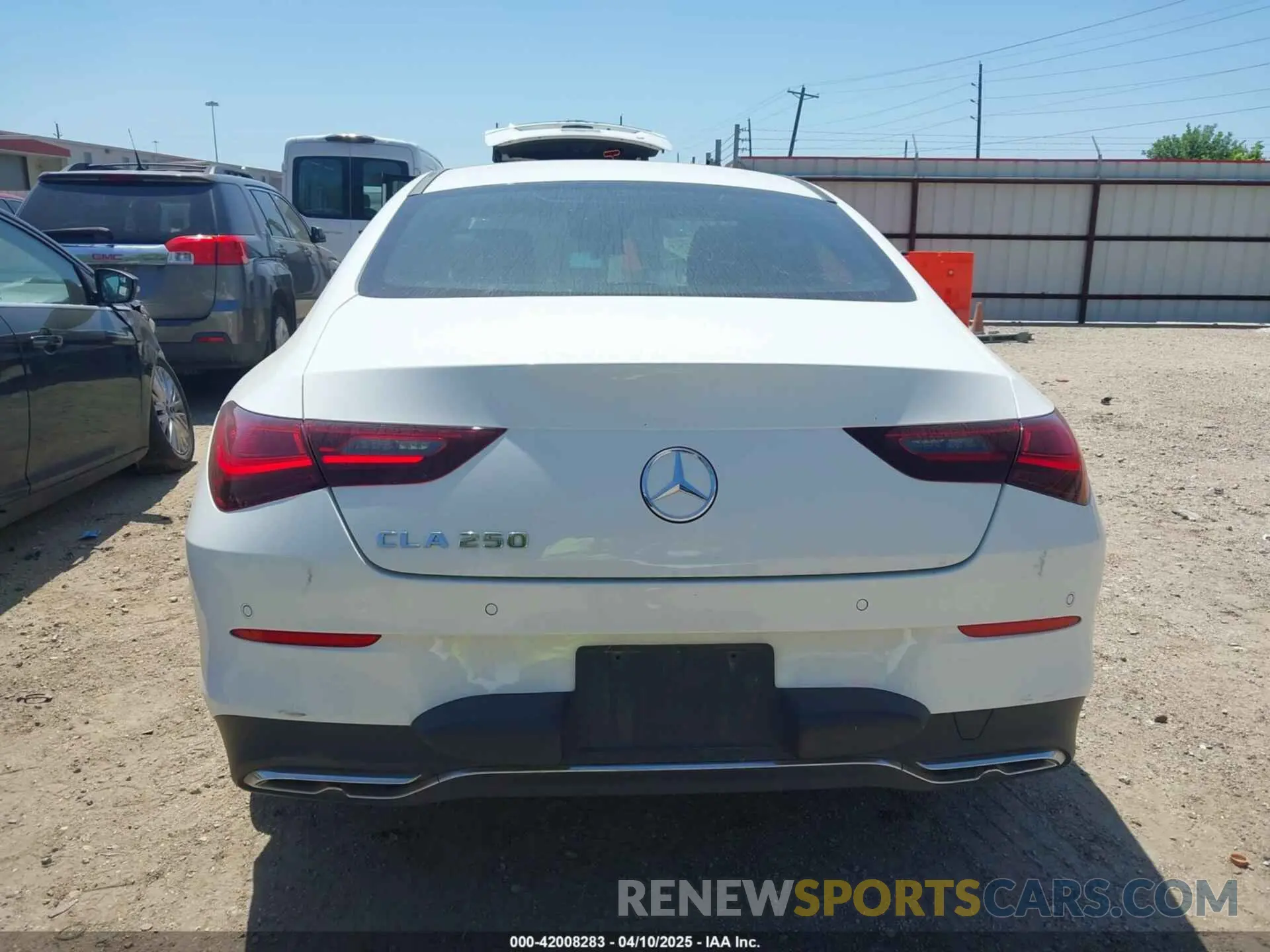 16 fotografías del automóvil dañado W1K5J4GB4SN515760 MERCEDES-BENZ CLA 250 COUPE 2025