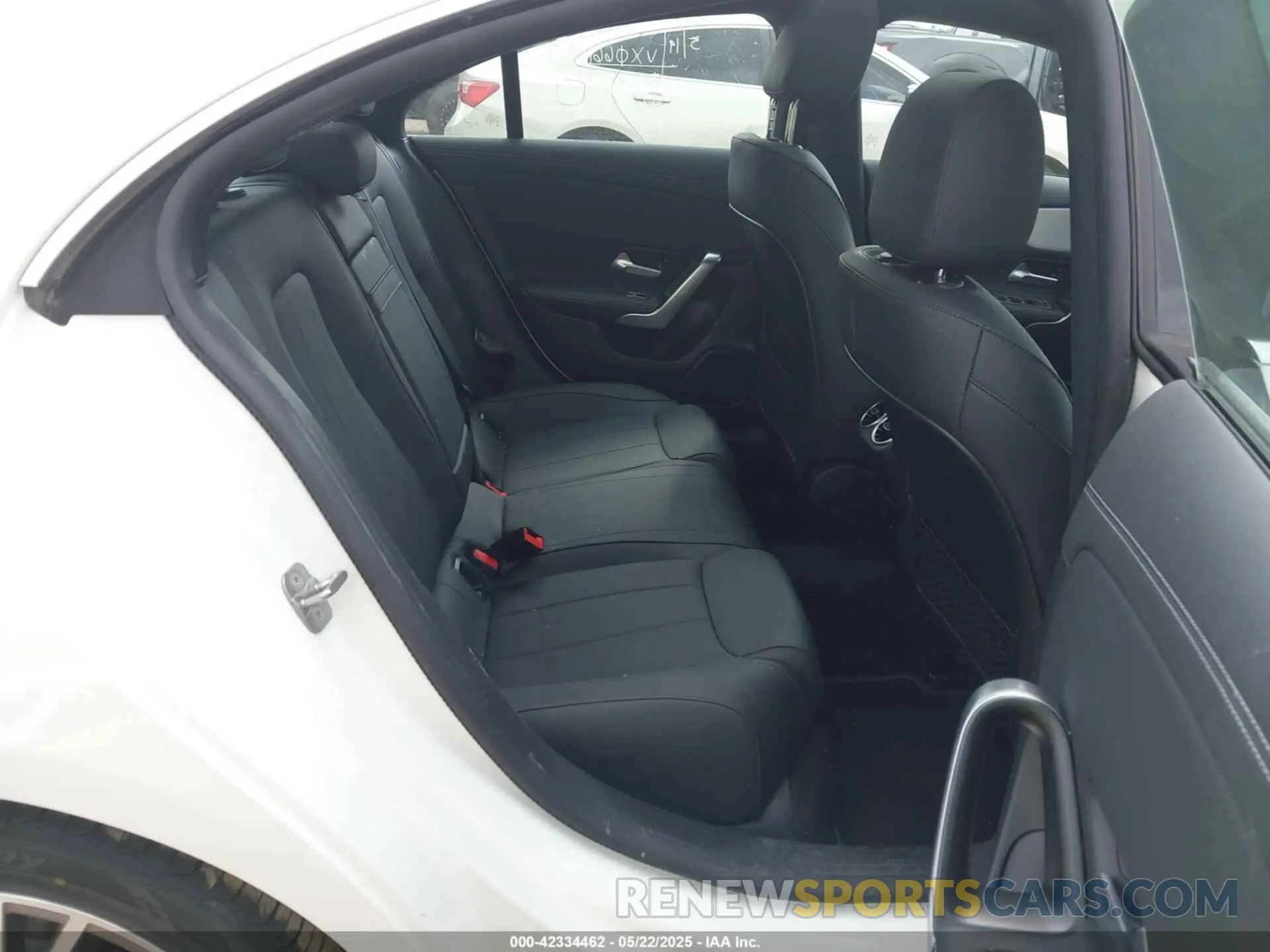 8 fotografías del automóvil dañado W1K5J4HB0SN509095 MERCEDES-BENZ CLA 250 COUPE 2025