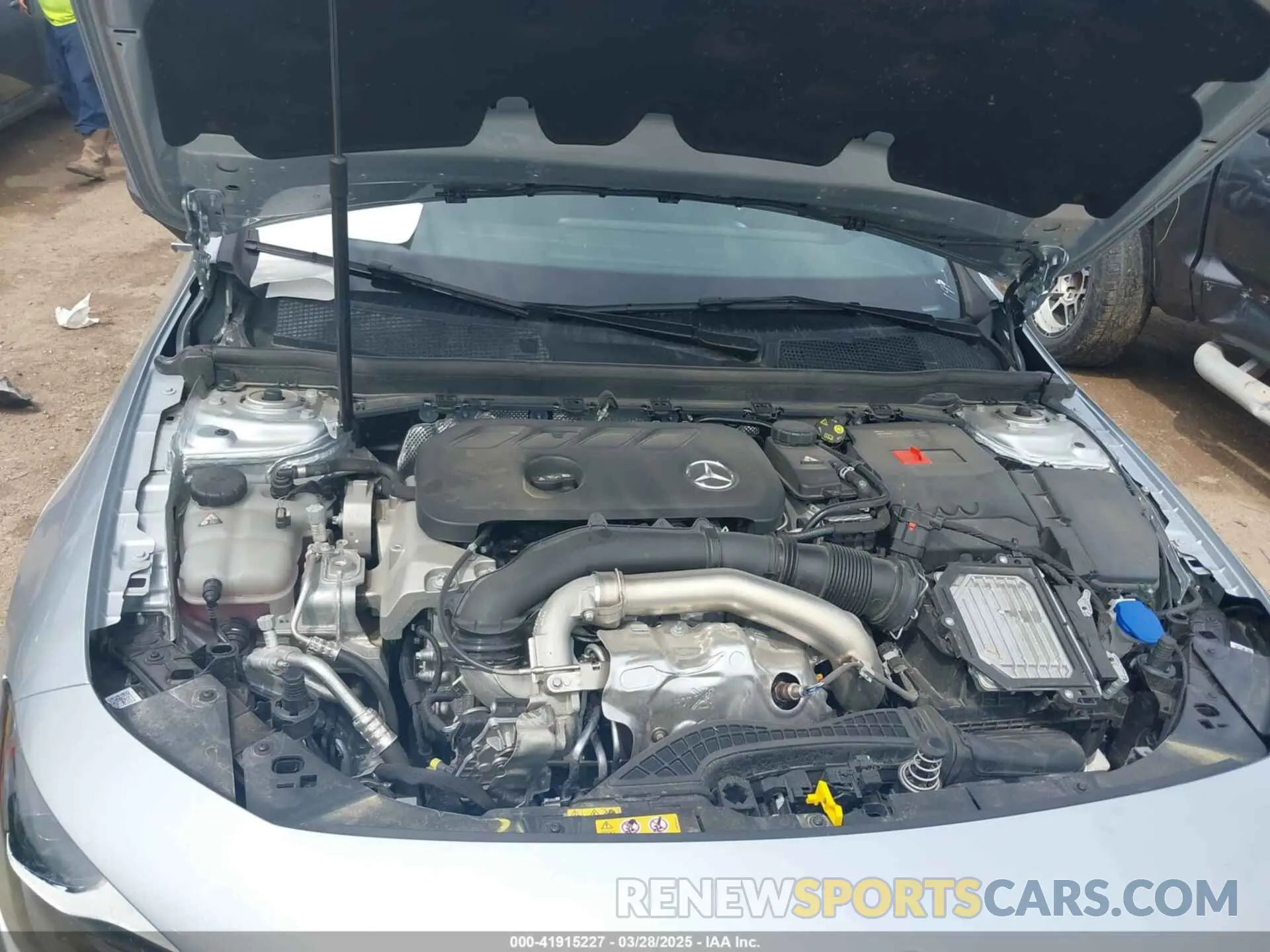 10 fotografías del automóvil dañado W1K5J4HB1SN512457 MERCEDES-BENZ CLA 250 COUPE 2025