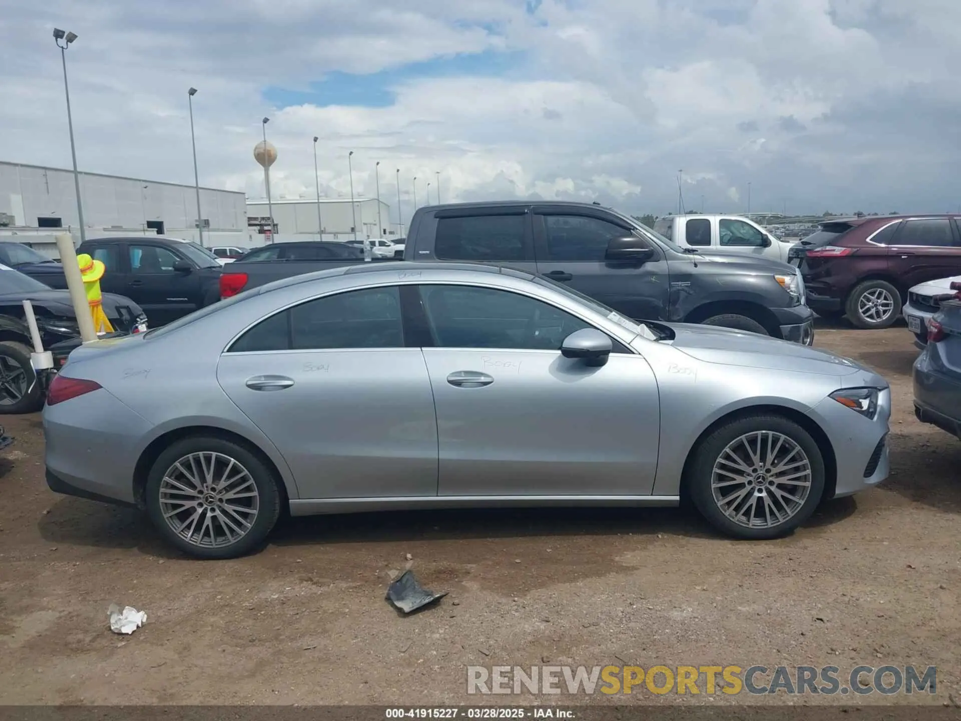 13 fotografías del automóvil dañado W1K5J4HB1SN512457 MERCEDES-BENZ CLA 250 COUPE 2025