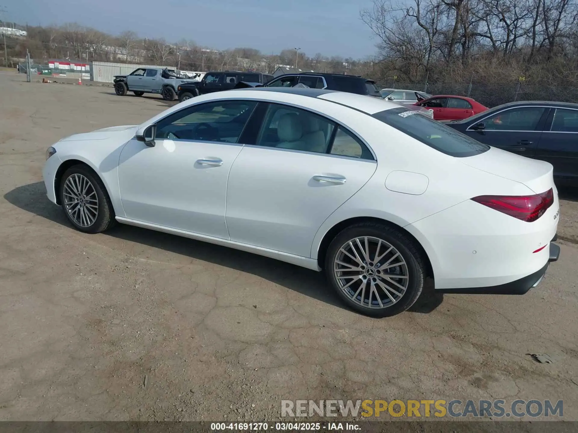 3 fotografías del automóvil dañado W1K5J4HB5SN499292 MERCEDES-BENZ CLA 250 COUPE 2025