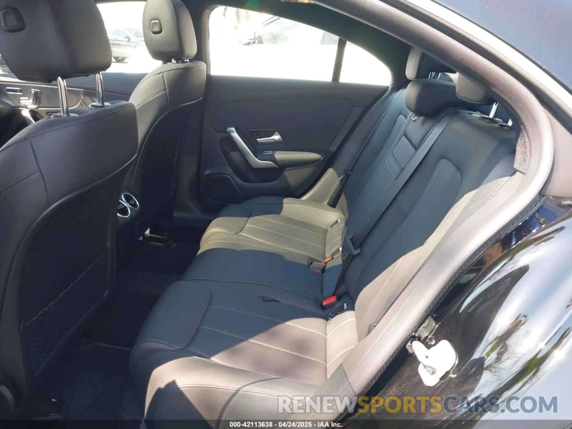 8 fotografías del automóvil dañado W1K5J4HB6SN545566 MERCEDES-BENZ CLA 250 COUPE 2025