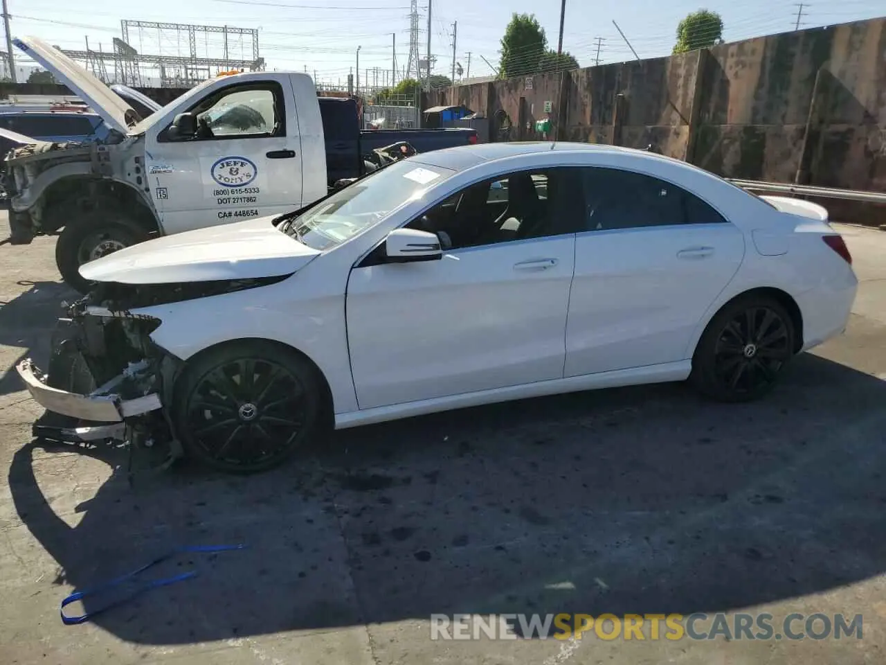 1 fotografías del automóvil dañado WDDSJ4EB0KN719977 MERCEDES-BENZ CLA-CLASS 2019