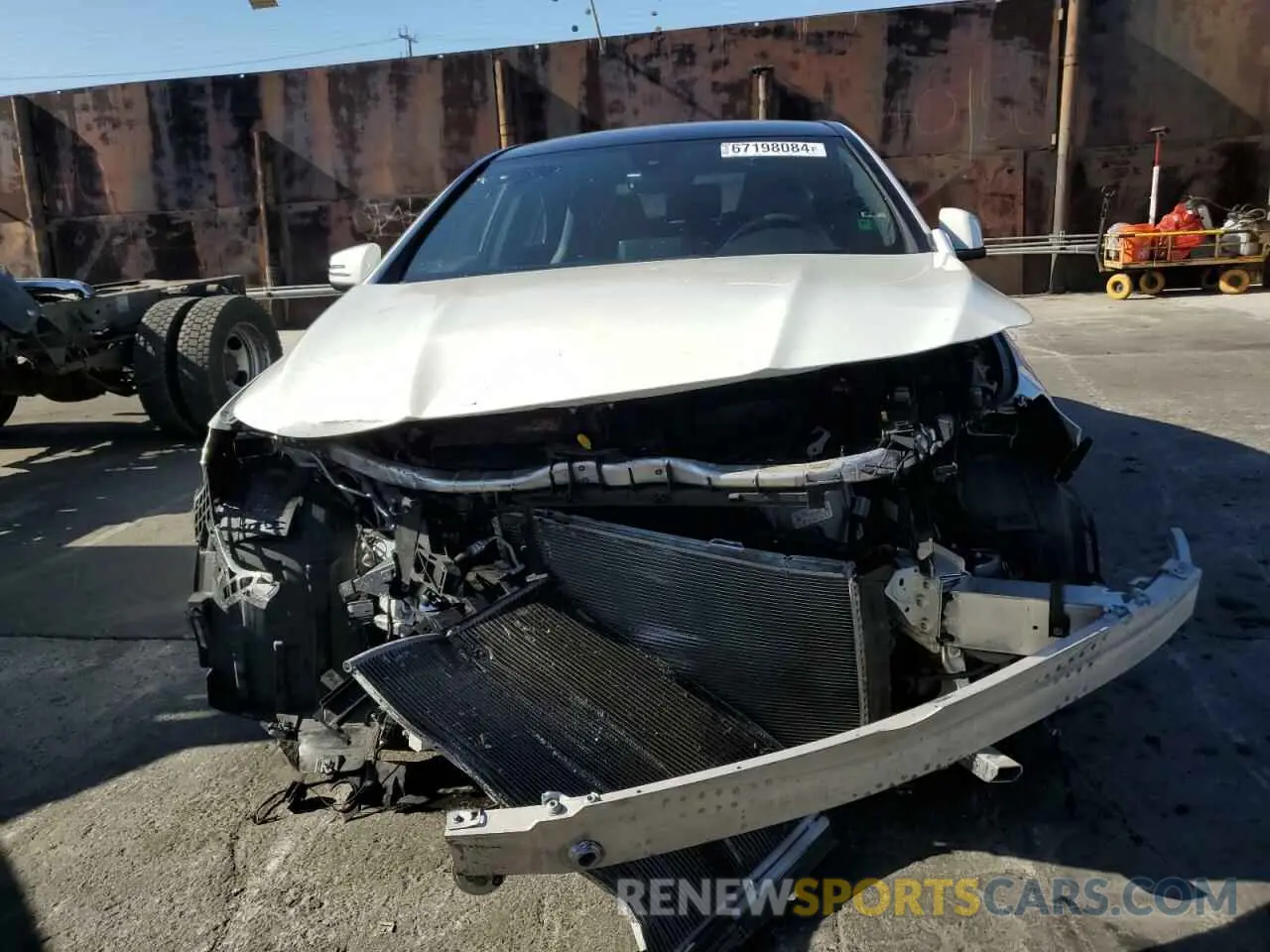 5 fotografías del automóvil dañado WDDSJ4EB0KN719977 MERCEDES-BENZ CLA-CLASS 2019