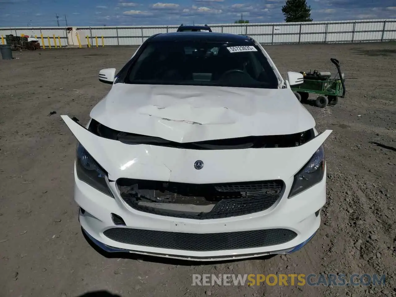 5 fotografías del automóvil dañado WDDSJ4EB0KN720871 MERCEDES-BENZ CLA-CLASS 2019