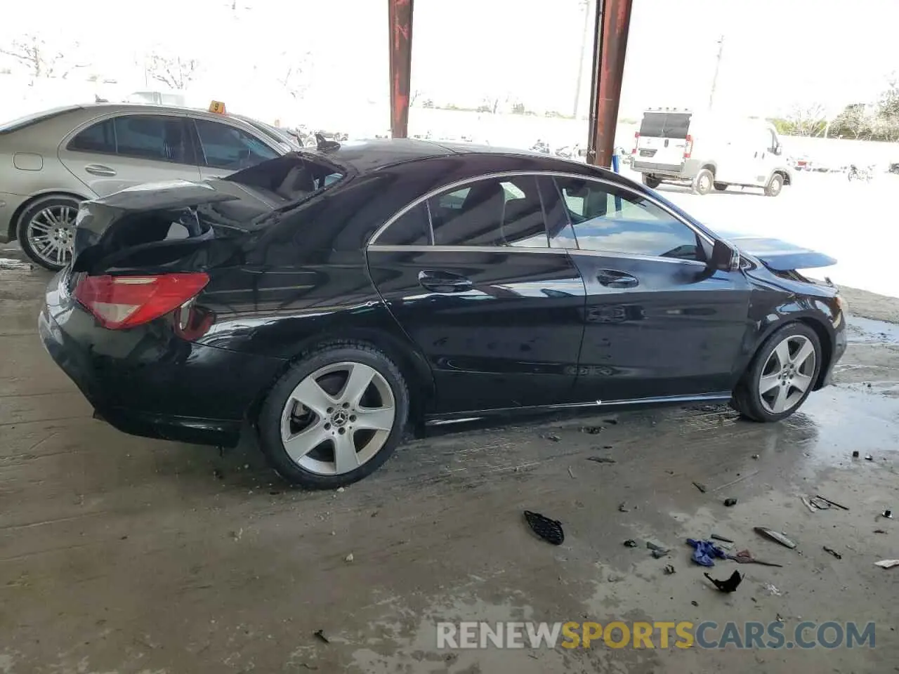 3 fotografías del automóvil dañado WDDSJ4EB2KN698940 MERCEDES-BENZ CLA-CLASS 2019