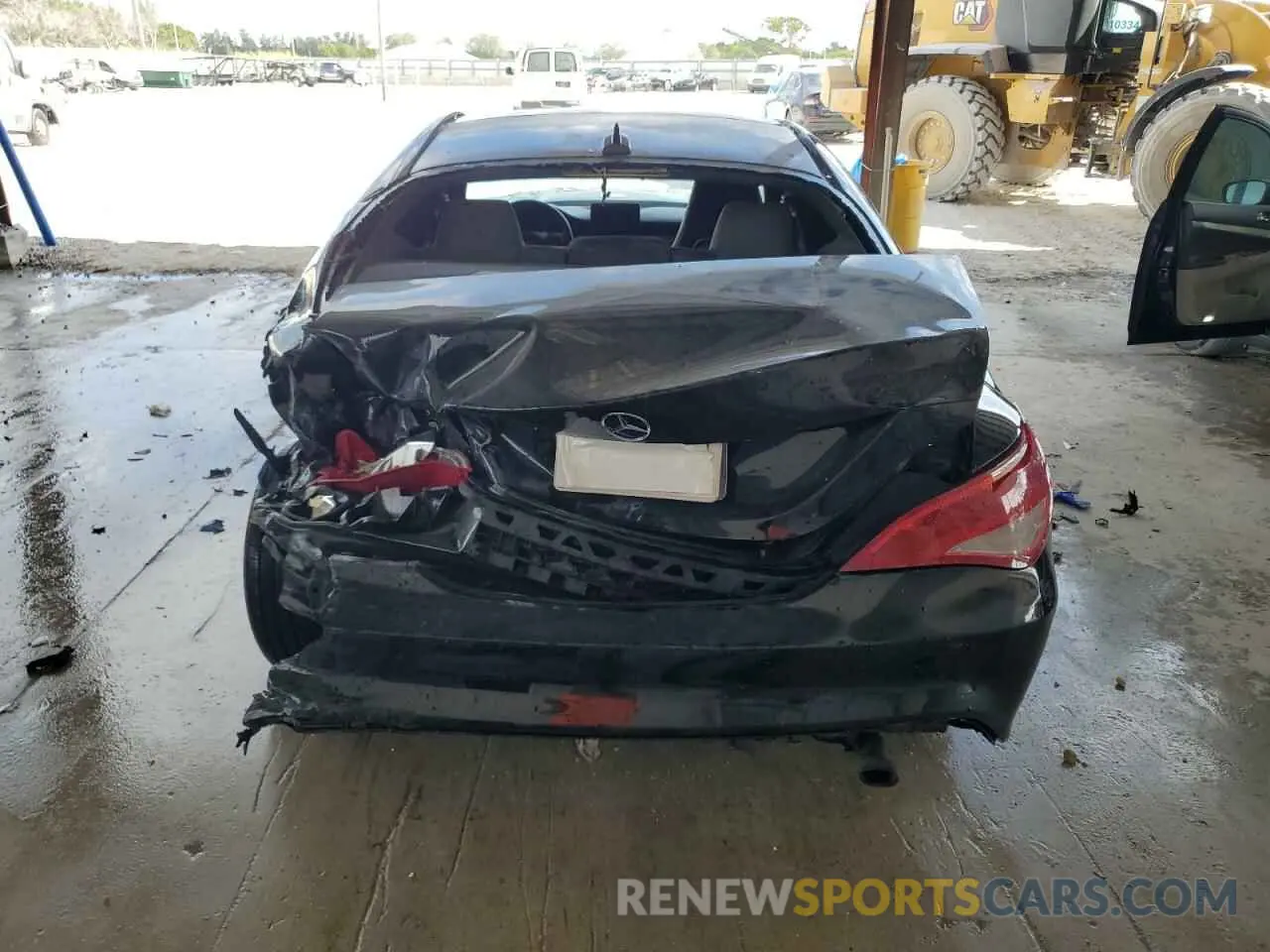 6 fotografías del automóvil dañado WDDSJ4EB2KN698940 MERCEDES-BENZ CLA-CLASS 2019