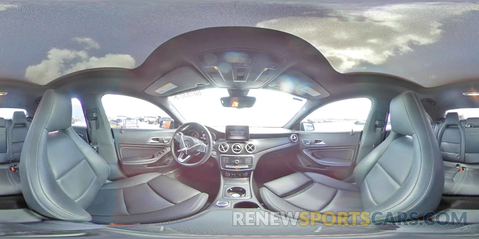 14 fotografías del automóvil dañado WDDSJ4EB3KN757669 MERCEDES-BENZ CLA-CLASS 2019