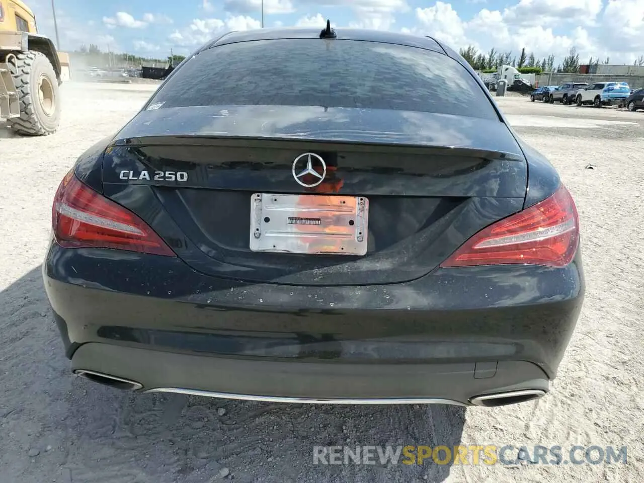 6 fotografías del automóvil dañado WDDSJ4EB3KN757669 MERCEDES-BENZ CLA-CLASS 2019