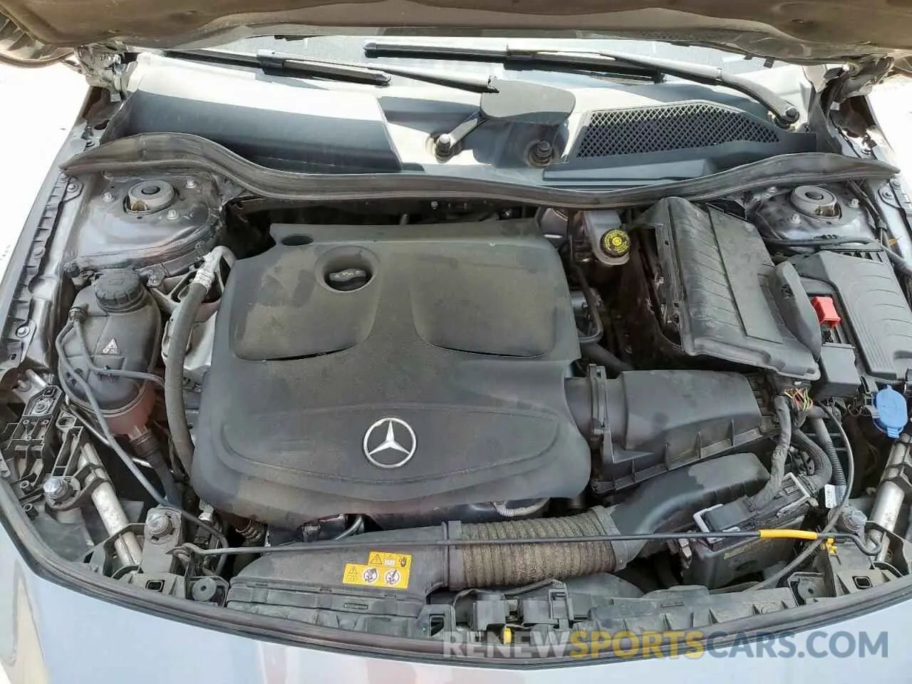 11 fotografías del automóvil dañado WDDSJ4EB4KN776778 MERCEDES-BENZ CLA-CLASS 2019
