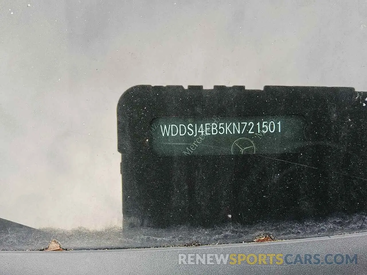 12 fotografías del automóvil dañado WDDSJ4EB5KN721501 MERCEDES-BENZ CLA-CLASS 2019