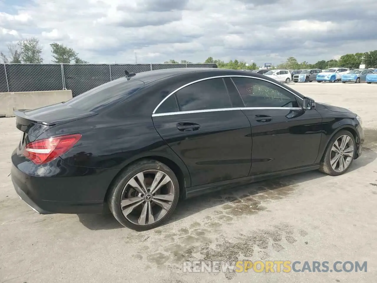 3 fotografías del automóvil dañado WDDSJ4EB6KN721510 MERCEDES-BENZ CLA-CLASS 2019