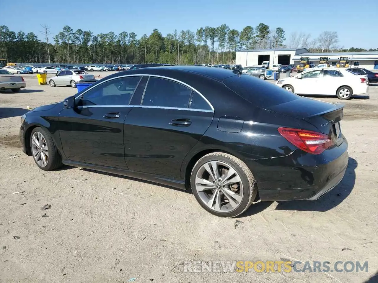 2 fotografías del automóvil dañado WDDSJ4EB6KN768116 MERCEDES-BENZ CLA-CLASS 2019