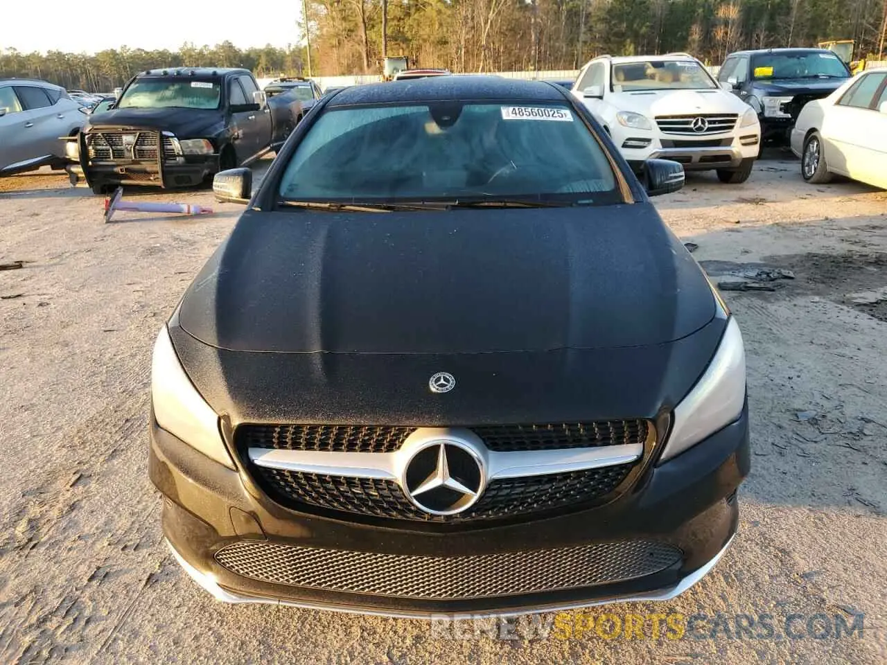 5 fotografías del automóvil dañado WDDSJ4EB6KN768116 MERCEDES-BENZ CLA-CLASS 2019