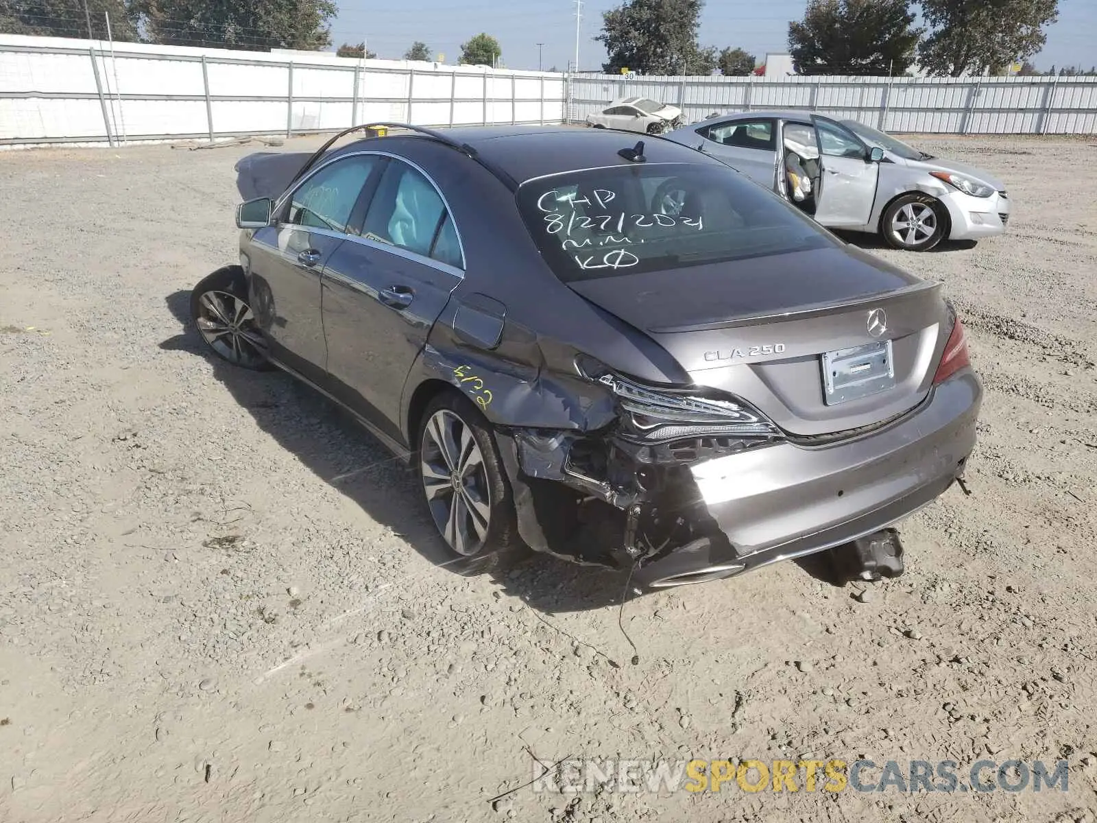 3 fotografías del automóvil dañado WDDSJ4EB8KN769171 MERCEDES-BENZ CLA-CLASS 2019