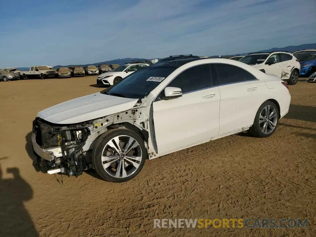 1 fotografías del automóvil dañado WDDSJ4EB8KN775181 MERCEDES-BENZ CLA-CLASS 2019