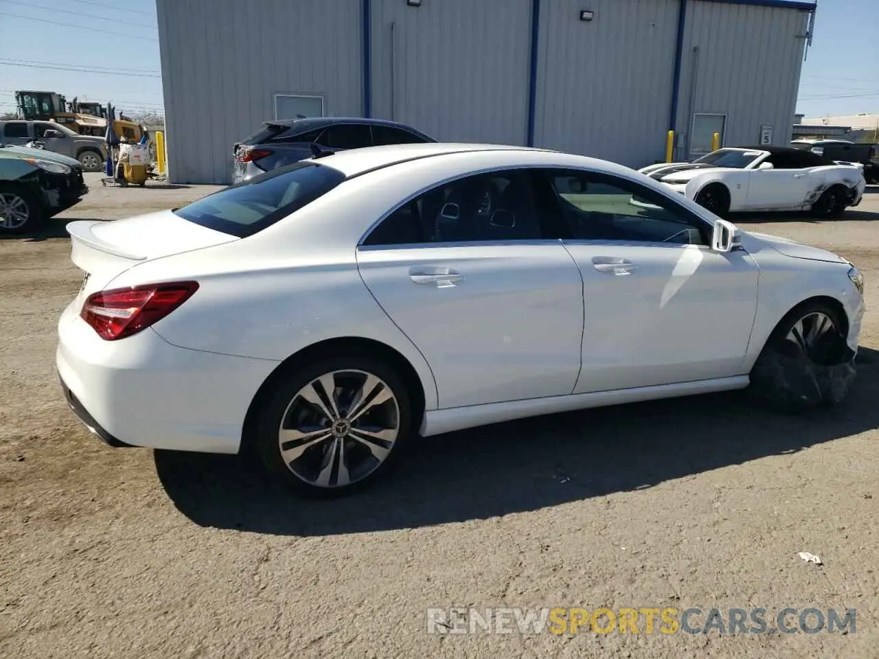 3 fotografías del automóvil dañado WDDSJ4EB9KN742125 MERCEDES-BENZ CLA-CLASS 2019