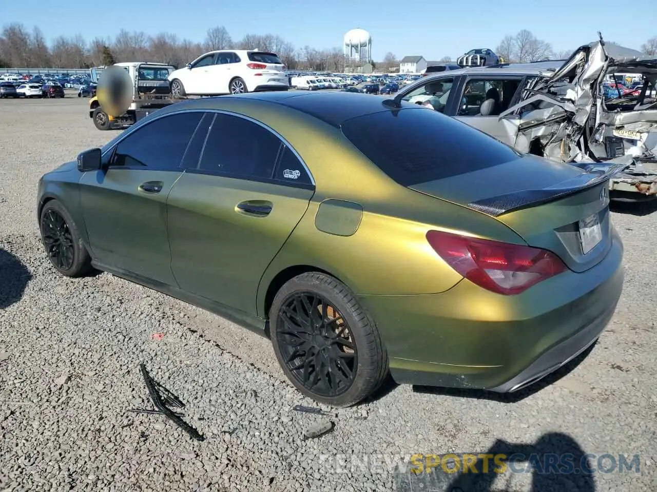 2 fotografías del automóvil dañado WDDSJ4GB0KN725338 MERCEDES-BENZ CLA-CLASS 2019
