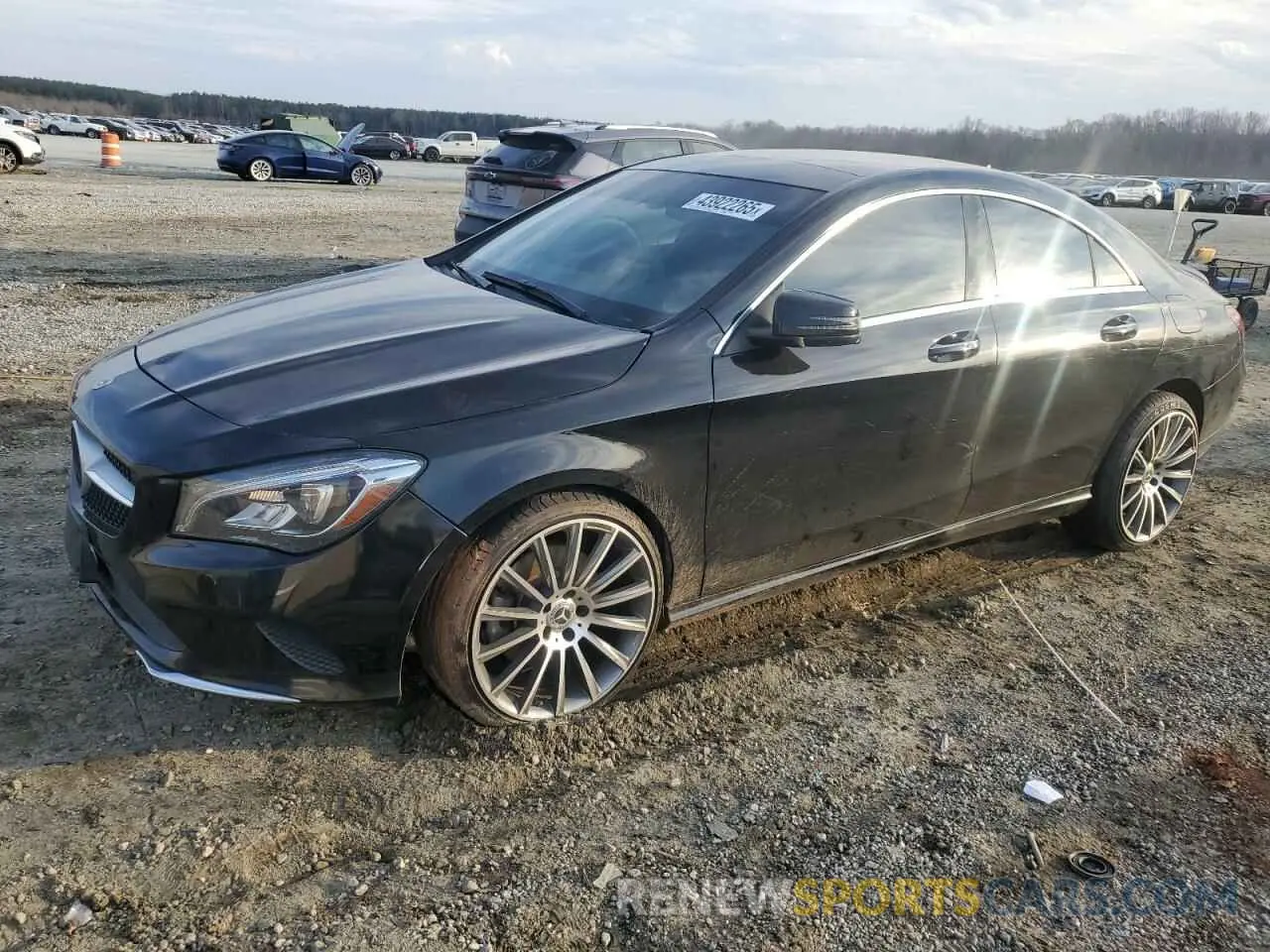 1 fotografías del automóvil dañado WDDSJ4GB0KN770439 MERCEDES-BENZ CLA-CLASS 2019