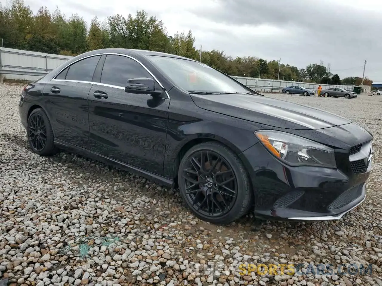 4 fotografías del automóvil dañado WDDSJ4GB0KN771235 MERCEDES-BENZ CLA-CLASS 2019