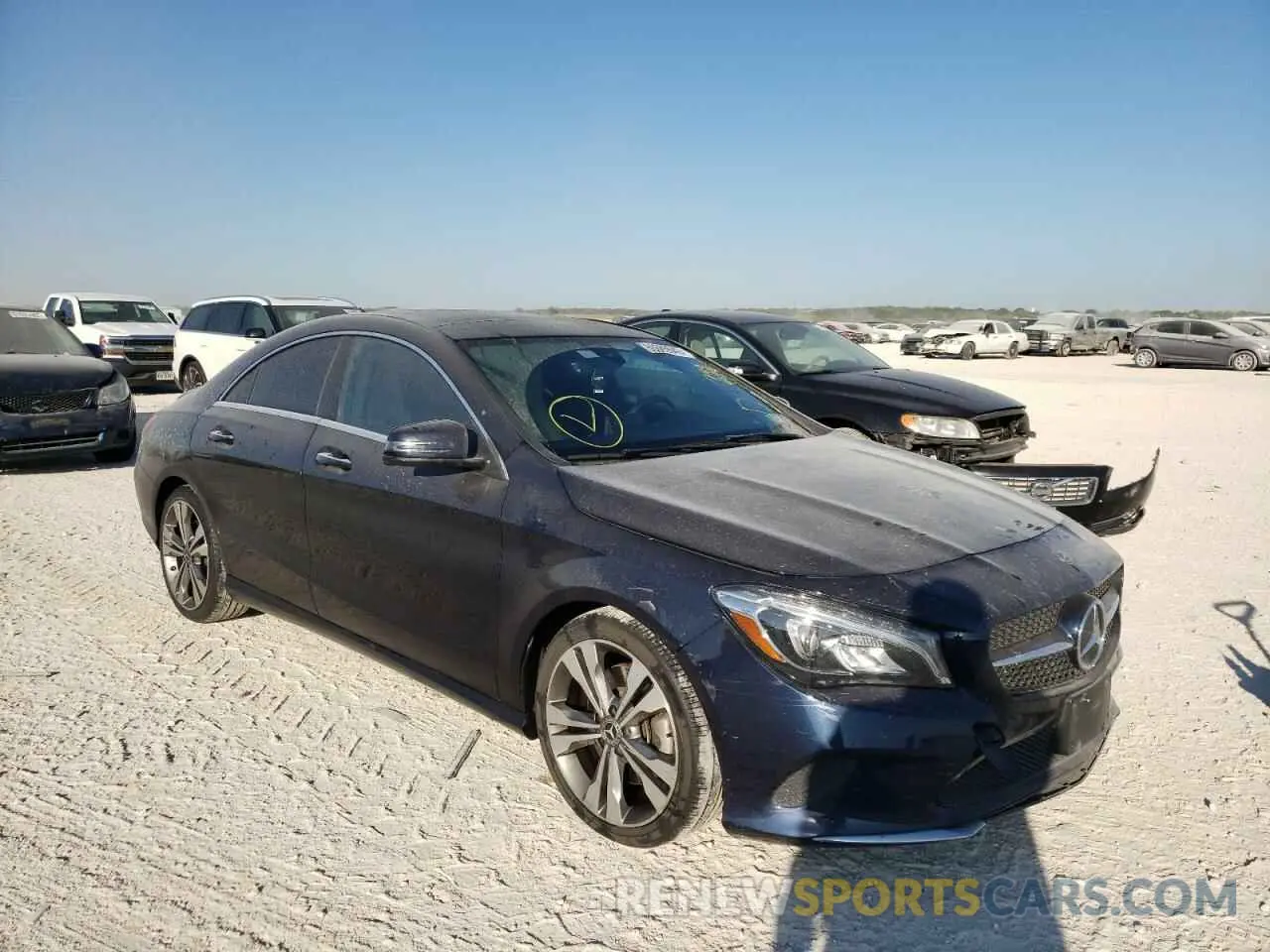 1 fotografías del automóvil dañado WDDSJ4GB1KN741404 MERCEDES-BENZ CLA-CLASS 2019