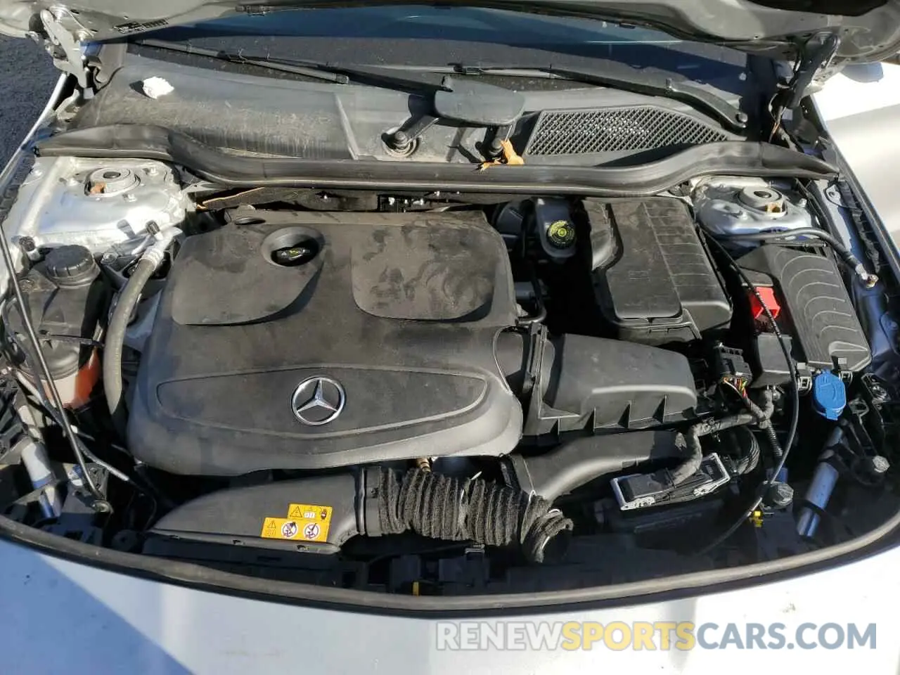 11 fotografías del automóvil dañado WDDSJ4GB2KN701901 MERCEDES-BENZ CLA-CLASS 2019