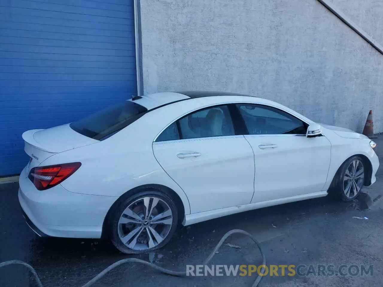 3 fotografías del automóvil dañado WDDSJ4GB2KN712705 MERCEDES-BENZ CLA-CLASS 2019