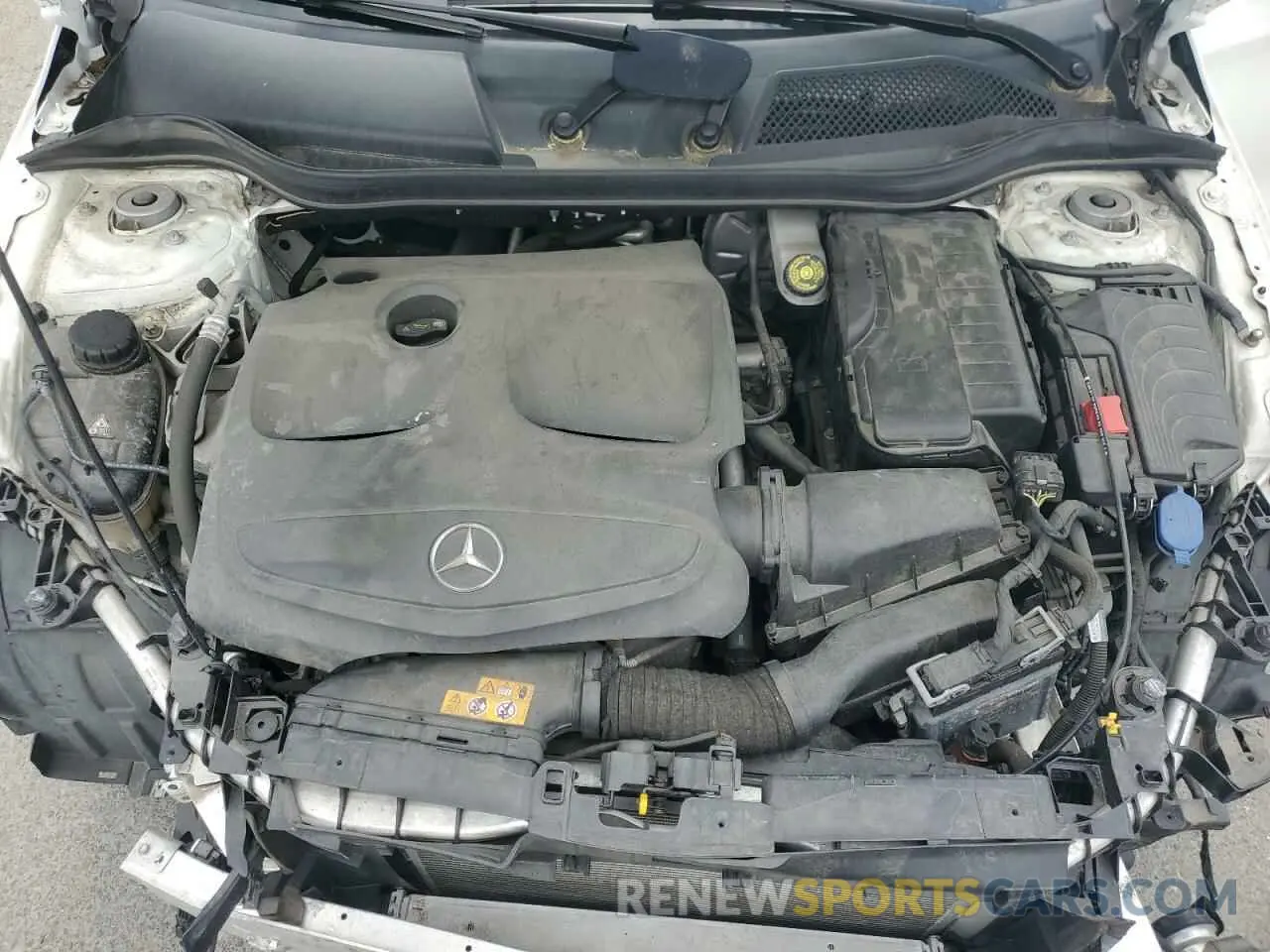 11 fotografías del automóvil dañado WDDSJ4GB2KN740407 MERCEDES-BENZ CLA-CLASS 2019
