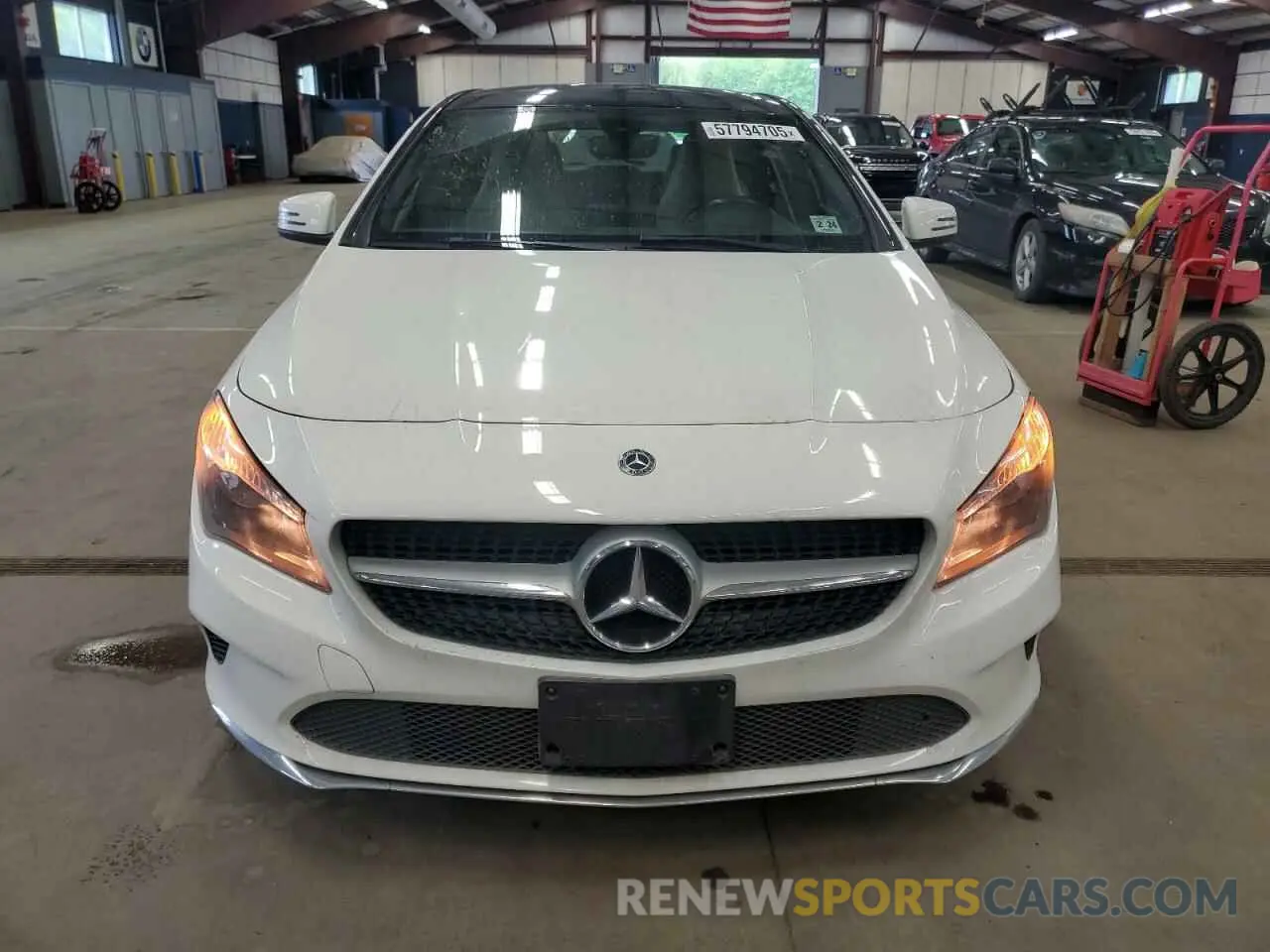 5 fotografías del automóvil dañado WDDSJ4GB4KN744944 MERCEDES-BENZ CLA-CLASS 2019