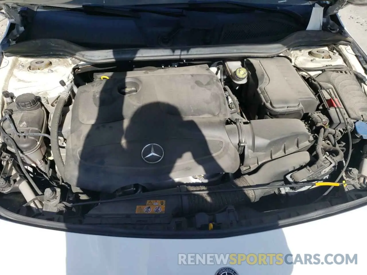 11 fotografías del automóvil dañado WDDSJ4GB4KN756883 MERCEDES-BENZ CLA-CLASS 2019
