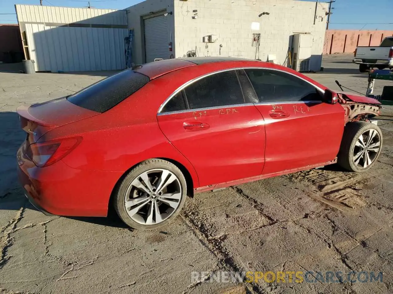 3 fotografías del automóvil dañado WDDSJ4GB4KN760349 MERCEDES-BENZ CLA-CLASS 2019