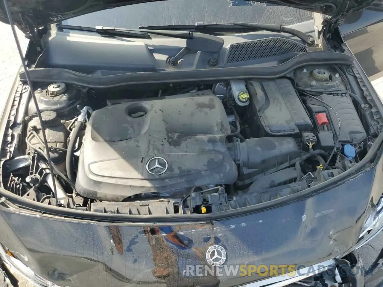 11 fotografías del automóvil dañado WDDSJ4GB5KN723410 MERCEDES-BENZ CLA-CLASS 2019