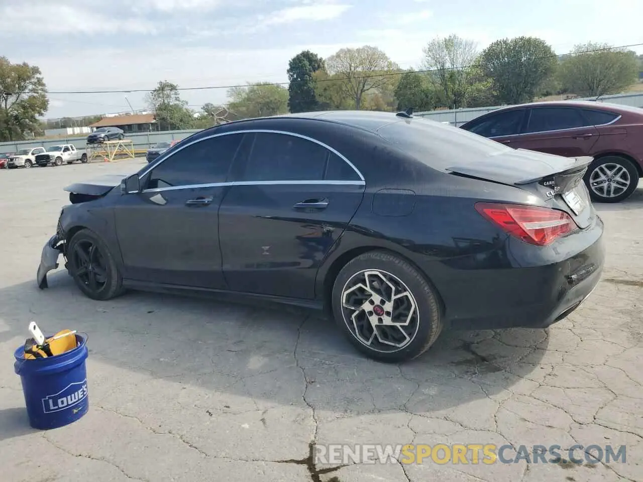 2 fotografías del automóvil dañado WDDSJ4GB5KN723410 MERCEDES-BENZ CLA-CLASS 2019