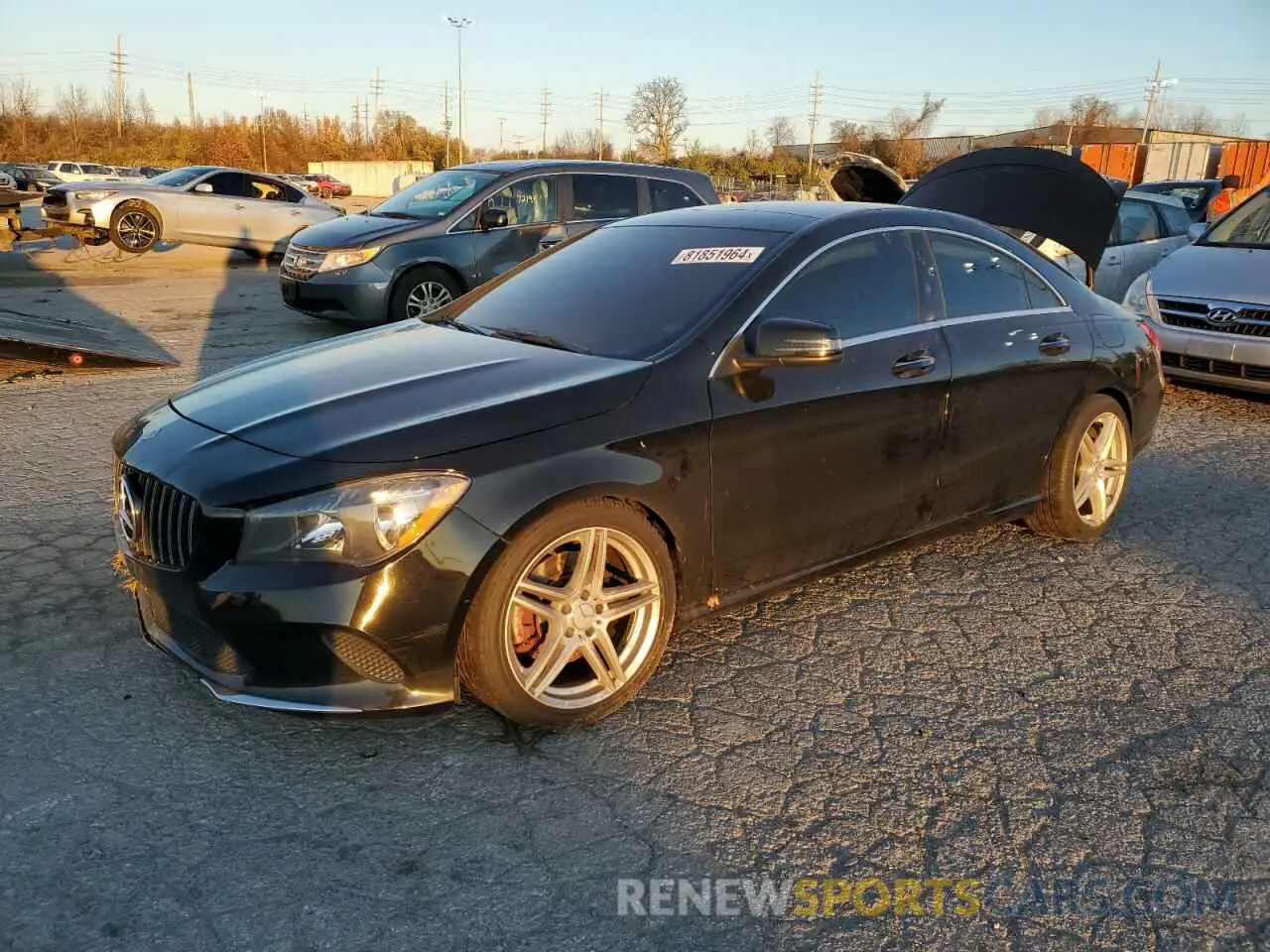1 fotografías del automóvil dañado WDDSJ4GB8KN718850 MERCEDES-BENZ CLA-CLASS 2019