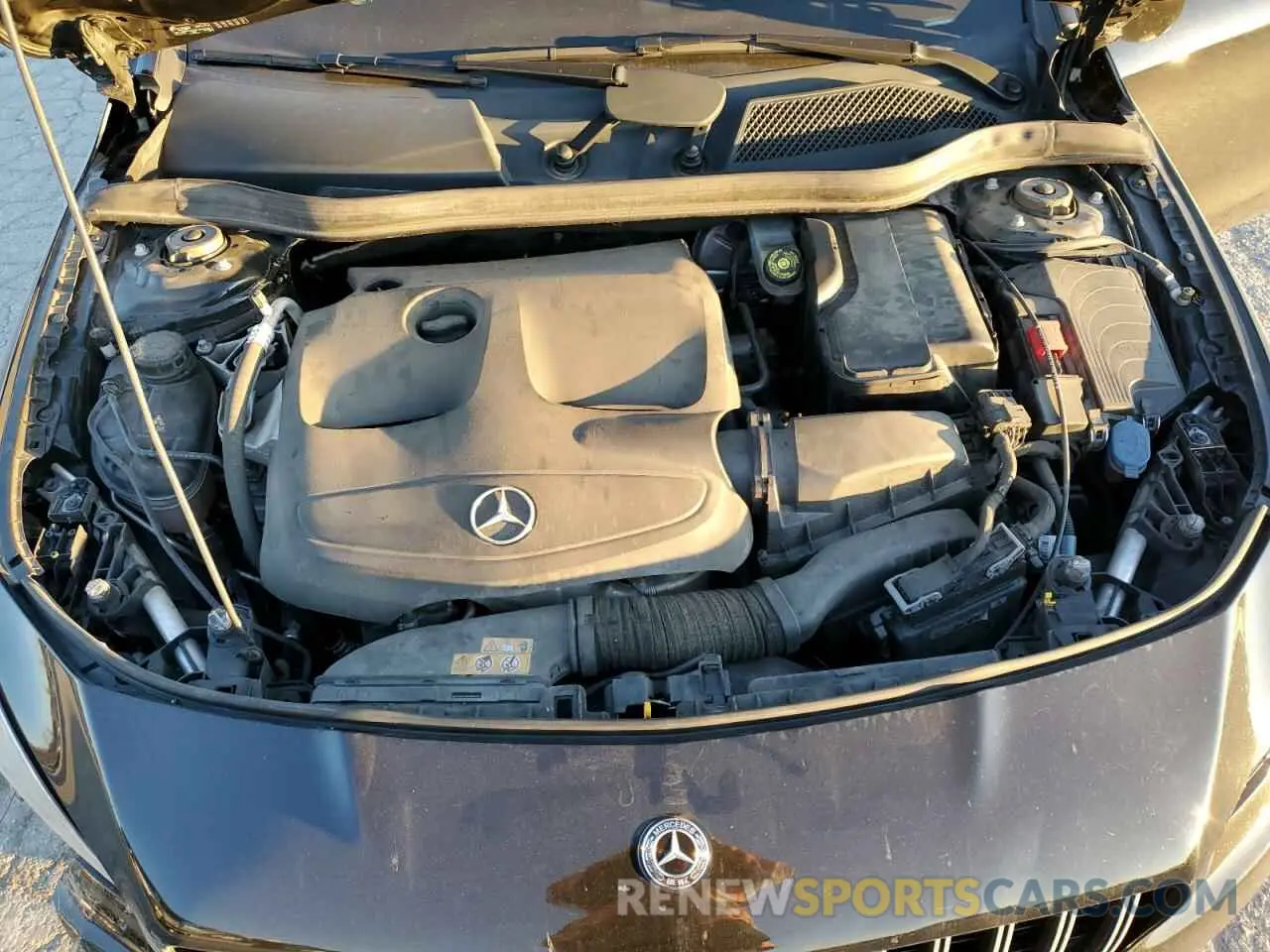 11 fotografías del automóvil dañado WDDSJ4GB8KN718850 MERCEDES-BENZ CLA-CLASS 2019