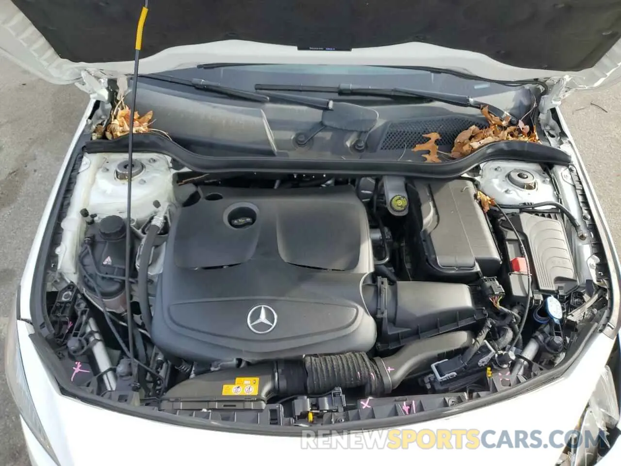 11 fotografías del automóvil dañado WDDSJ4GB8KN725622 MERCEDES-BENZ CLA-CLASS 2019
