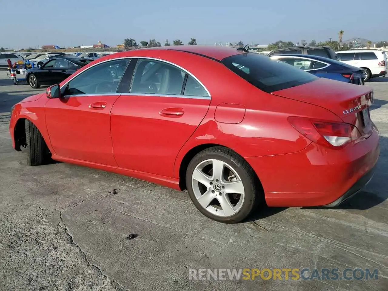 2 fotografías del automóvil dañado WDDSJ4GB9KN730022 MERCEDES-BENZ CLA-CLASS 2019