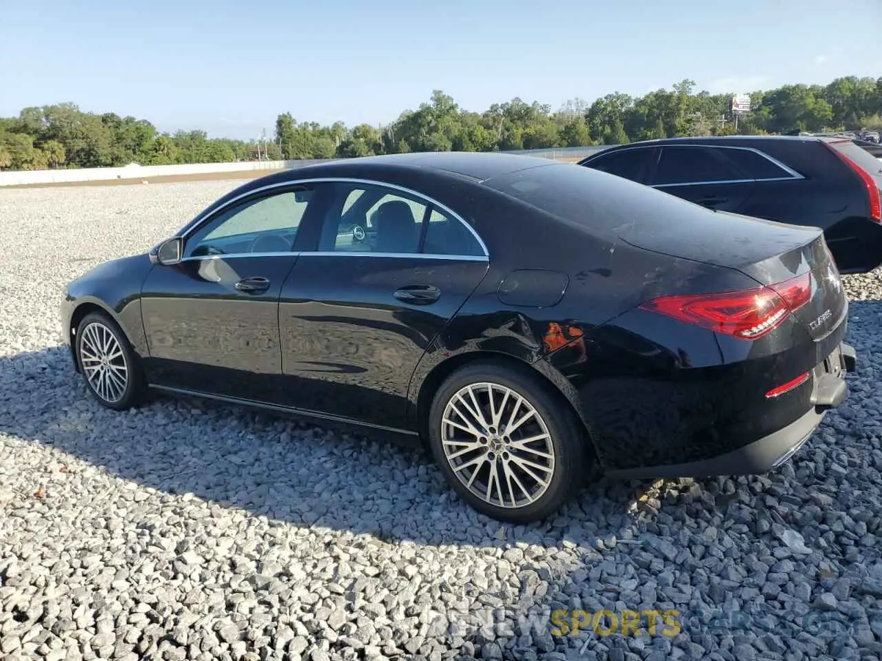 2 fotografías del automóvil dañado W1K5J4GB3LN104206 MERCEDES-BENZ CLA-CLASS 2020
