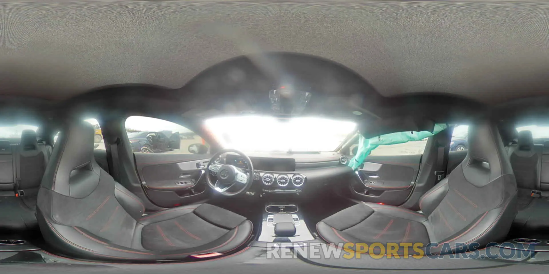 14 fotografías del automóvil dañado WDD5J4GB0LN035801 MERCEDES-BENZ CLA-CLASS 2020
