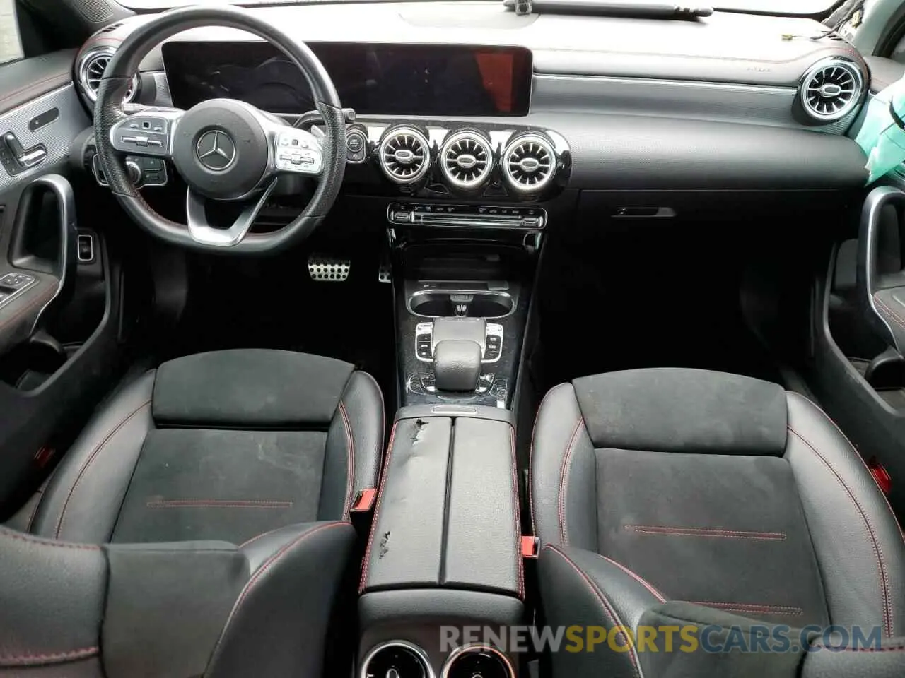 8 fotografías del automóvil dañado WDD5J4GB0LN035801 MERCEDES-BENZ CLA-CLASS 2020