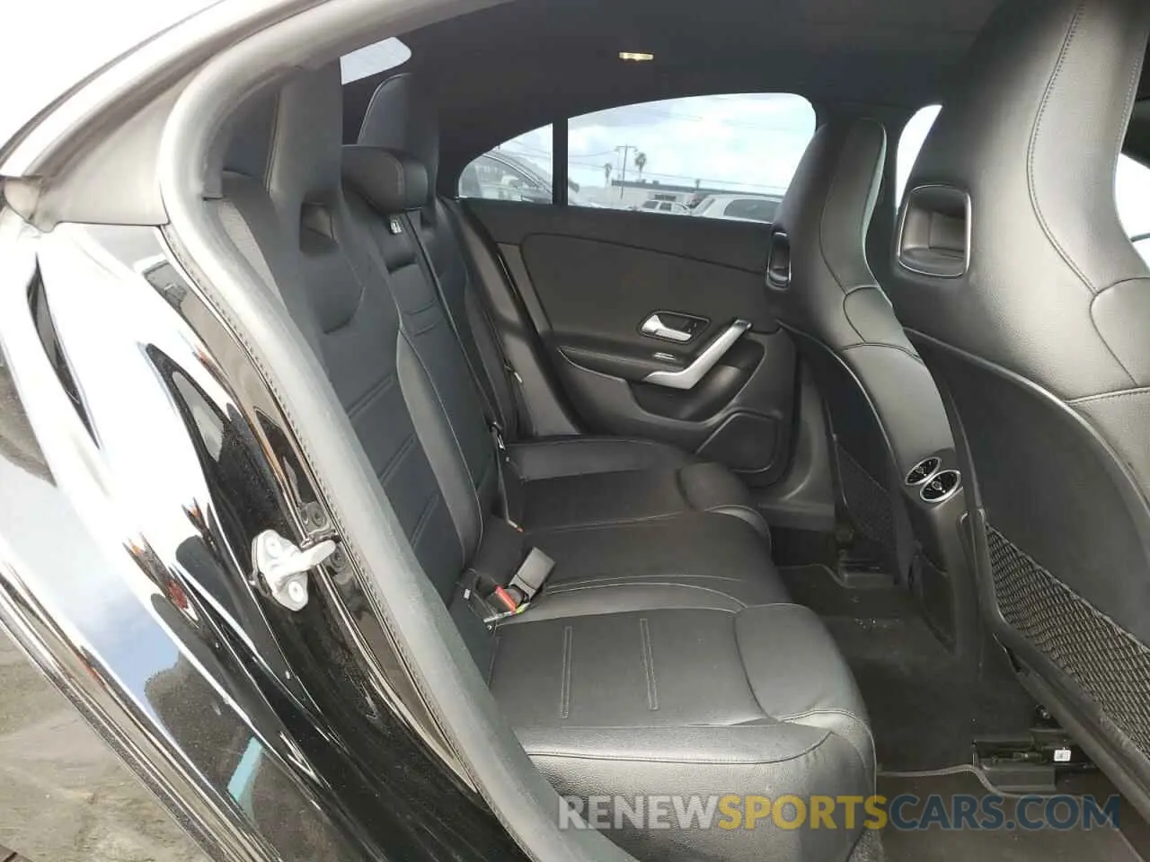 6 fotografías del automóvil dañado WDD5J4GB1LN037508 MERCEDES-BENZ CLA-CLASS 2020